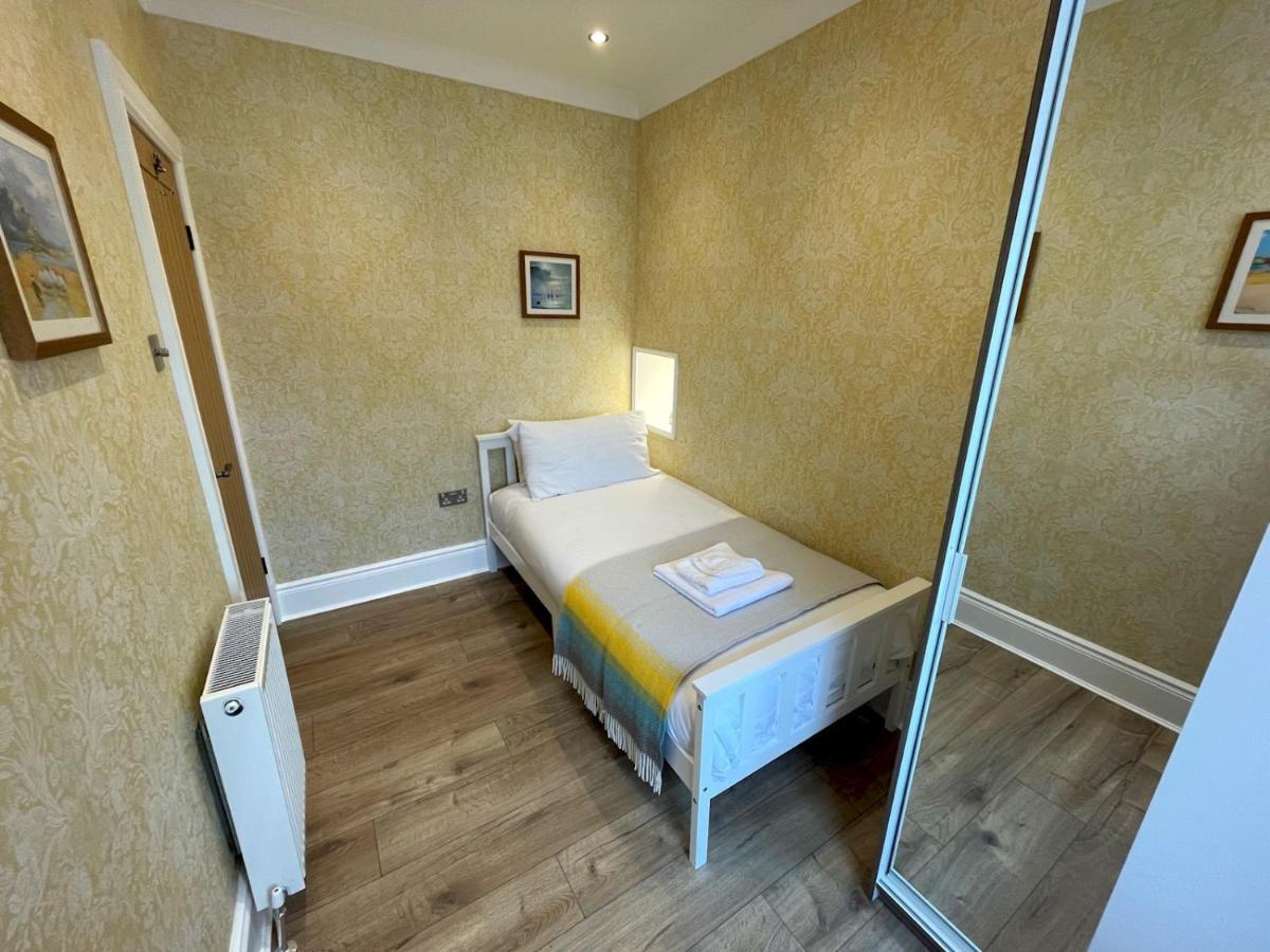 Pass The Keys Beautifully Presented 3Br Luxury Apartment Kirkcudbright Esterno foto