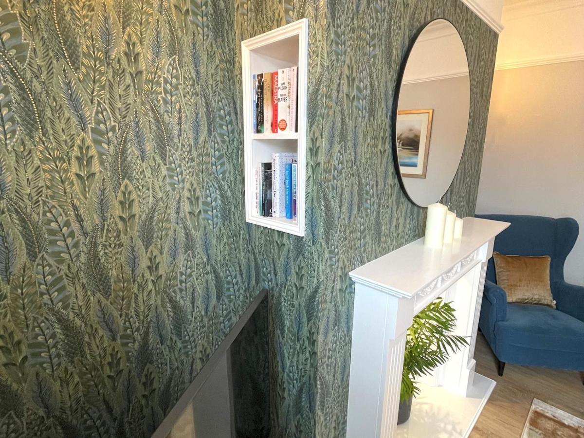 Pass The Keys Beautifully Presented 3Br Luxury Apartment Kirkcudbright Esterno foto